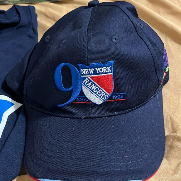 ALL 4 NEW York Rangers items 90th Anniversary Hat, Knapsack & T-Shirts 2022-2025 - Picture 3 of 11